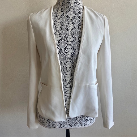 LOFT 82 Cream Blazer Sz Small - Picture 1 of 6
